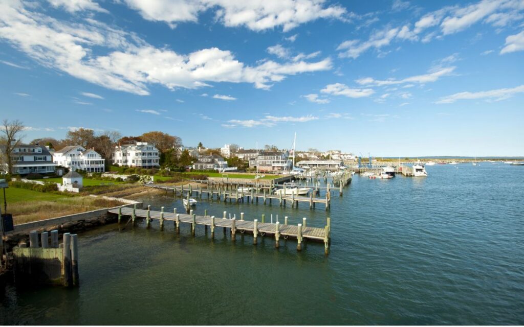 10-romantic-getaways-in-new-england-marthas-vineyard