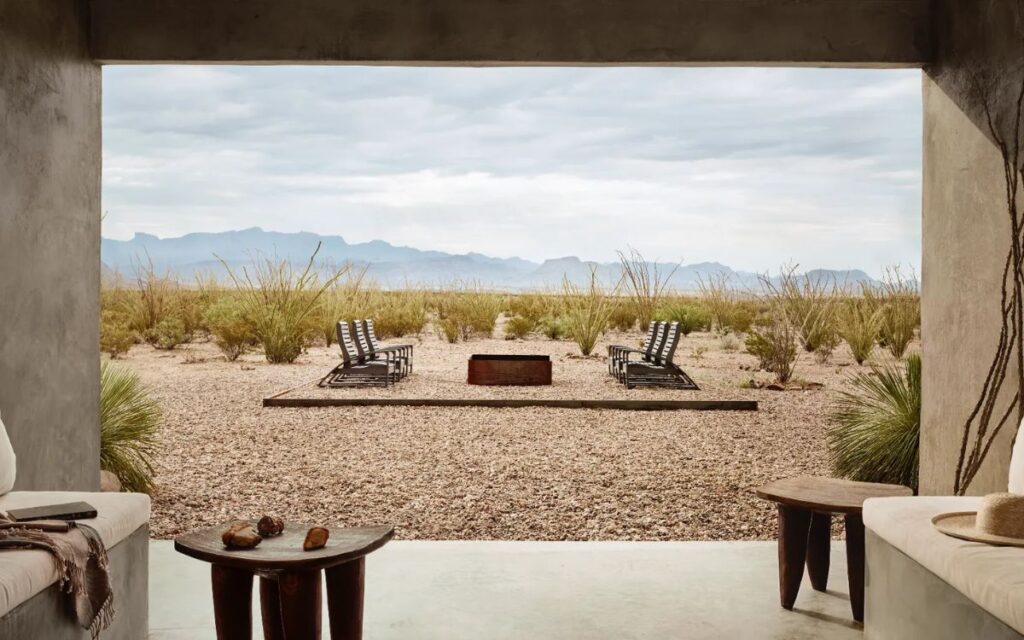 11-romantic-getaways-in-texas-hill-country-comfort-texas