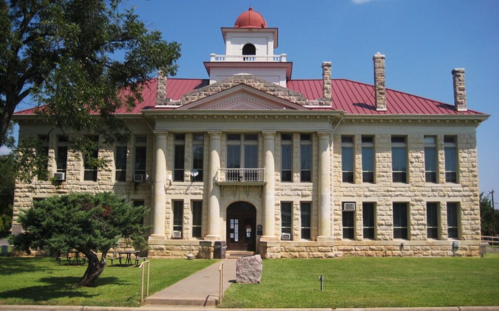 11-romantic-getaways-in-texas-hill-country-johnson-city