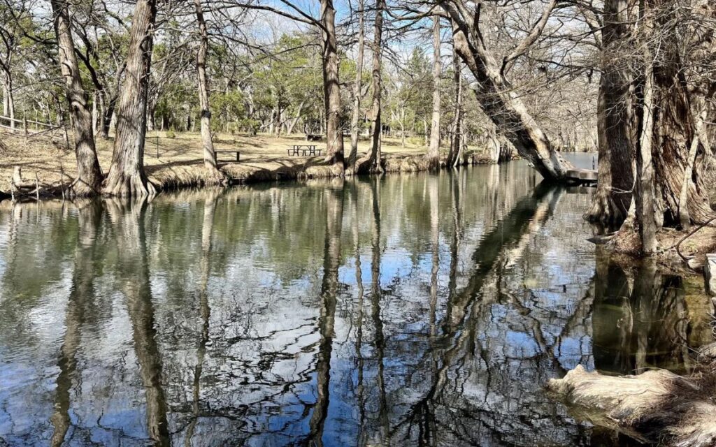11-romantic-getaways-in-texas-hill-country-wimberley