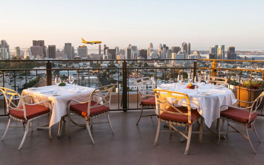 12-romantic-restaurants-in-san-diego-bertrand-at-mister-as