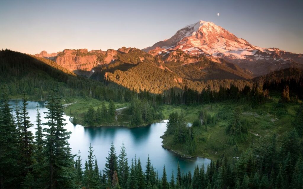 romantic-getaways-in-washington-mount-rainier