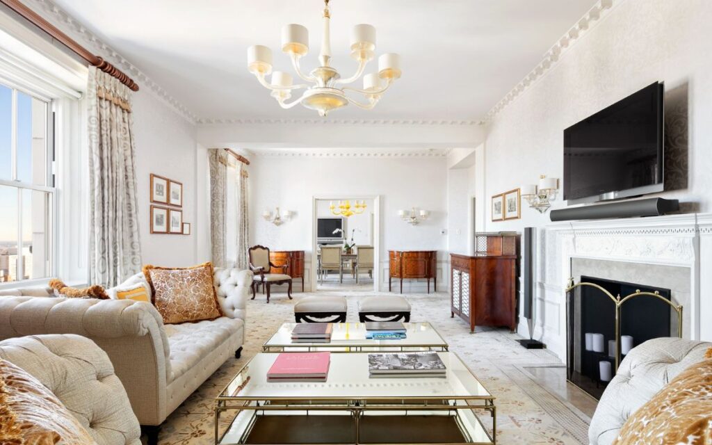 romantic-hotels-in-nyc-with-jacuzzi-in-room-the-pierre