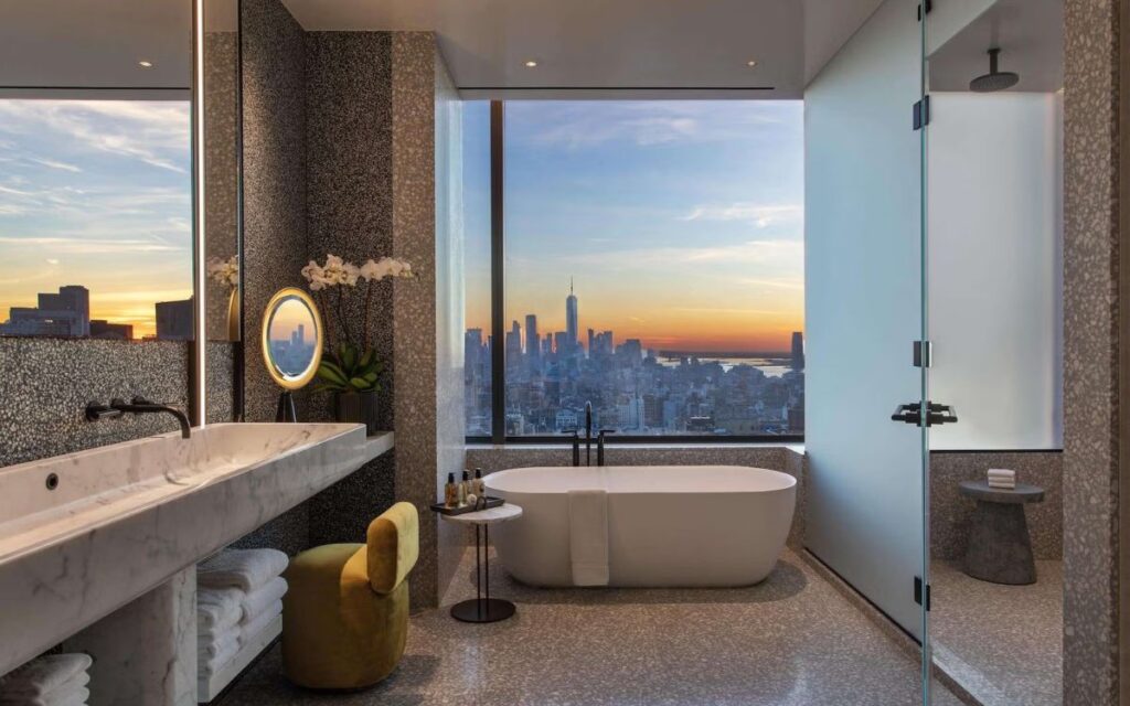 romantic-hotels-in-nyc-with-jacuzzi-in-room-the-ritz-carlton