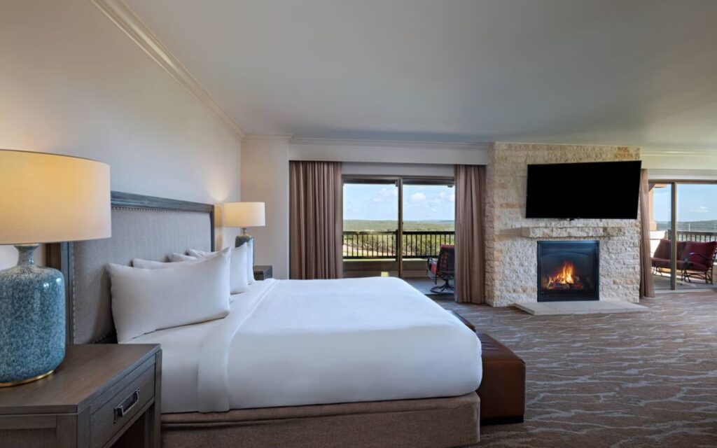 romantic-hotels-in-san-antonio-jw-marriott