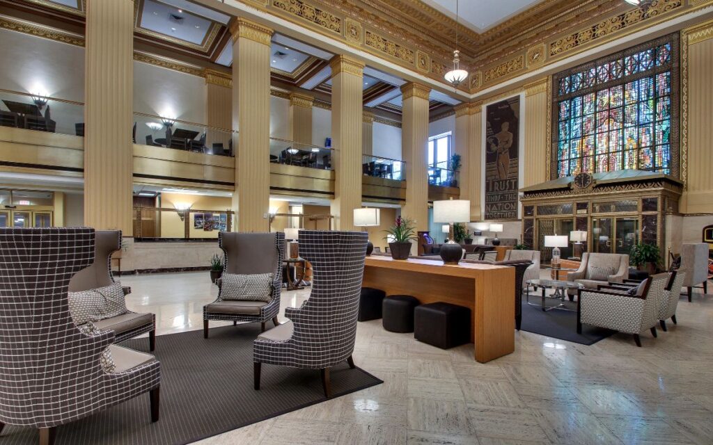 romantic-hotels-in-san-antonio-mokara-drury-plaza-hotel