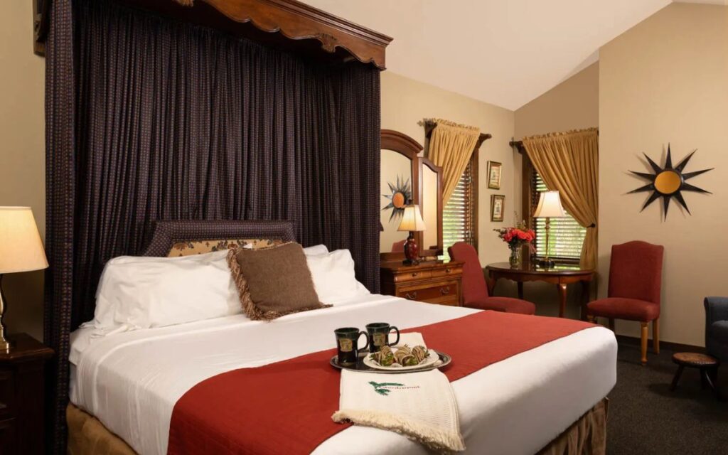 romantic-places-to-stay-in-ohio-glenlaurel-scottish-inn-and-cottages