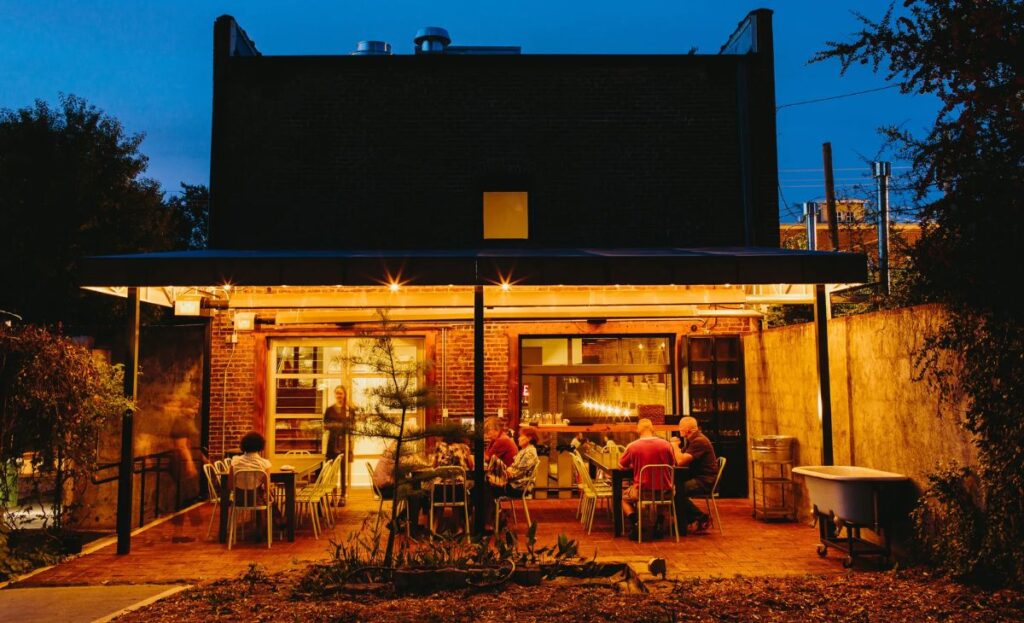 romantic-restaurants-in-atlanta-staplehouse