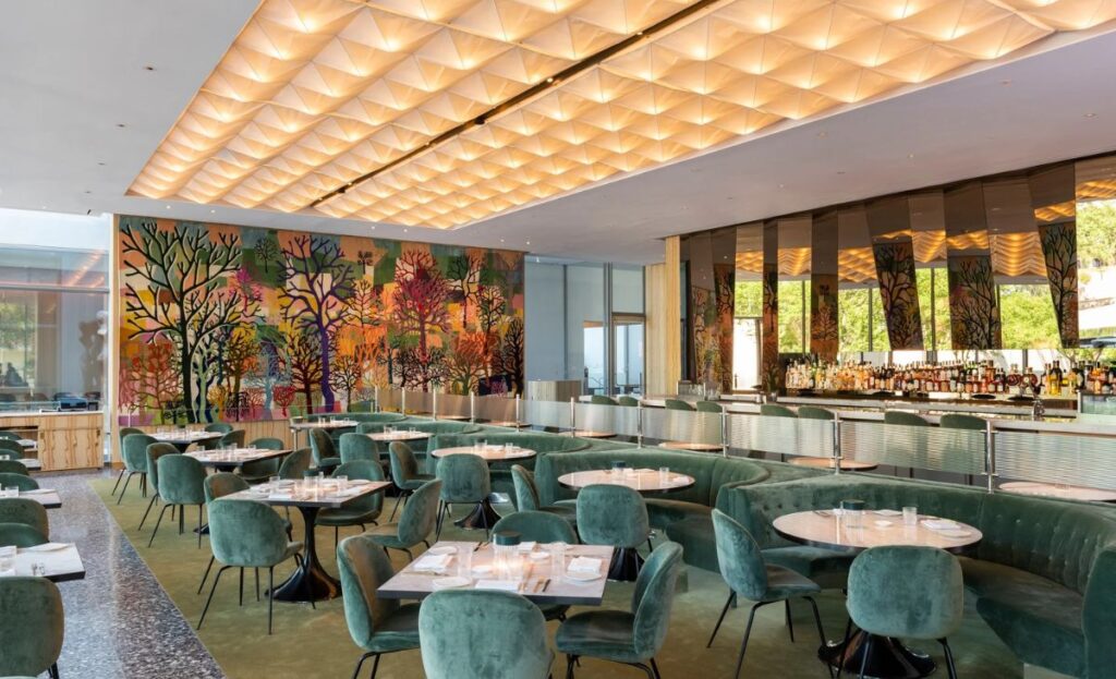 romantic-restaurants-in-houston-texas-le-jardinier-skyline-views-and-culinary-artistry