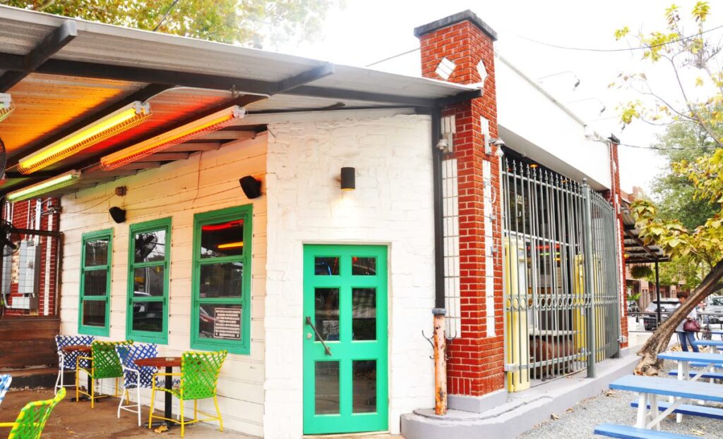 romantic-restaurants-in-houston-the-better-luck-tomorrow