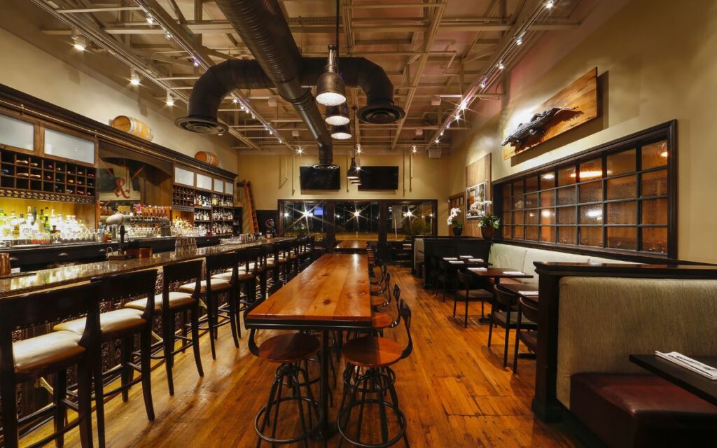 romantic-restaurants-in-orlando-the-ravenous-pig